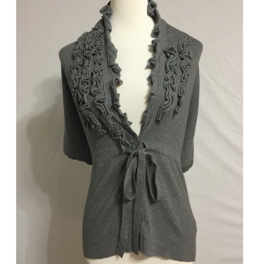 Knitted & knotted three ways to wear sweater/scarf